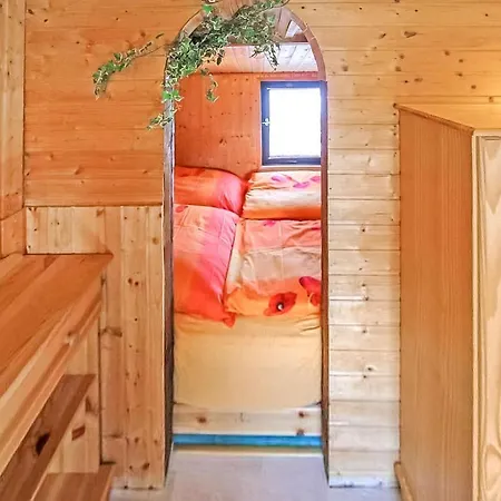 別荘 Lovely In Mueritz With Wifi