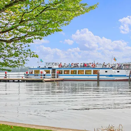 Lovely In Mueritz With Wifi *